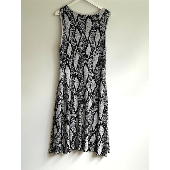 Torrid Black Snakeskin Print Goth Sweater-Knit Trapeze Dress Size 1 - Picture 7 of 9